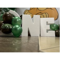 Літери ONE