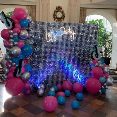 Фотозона паєточна Lets Party Tik Tok. Київ.